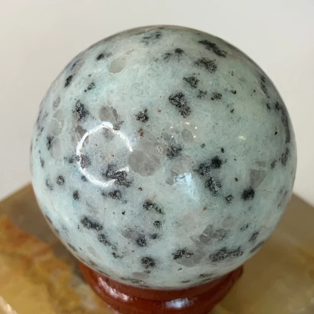 Kiwi Jasper Sphere Crystal Ball Orb Healing Chakra Reiki Meditation Stone  1 1/2